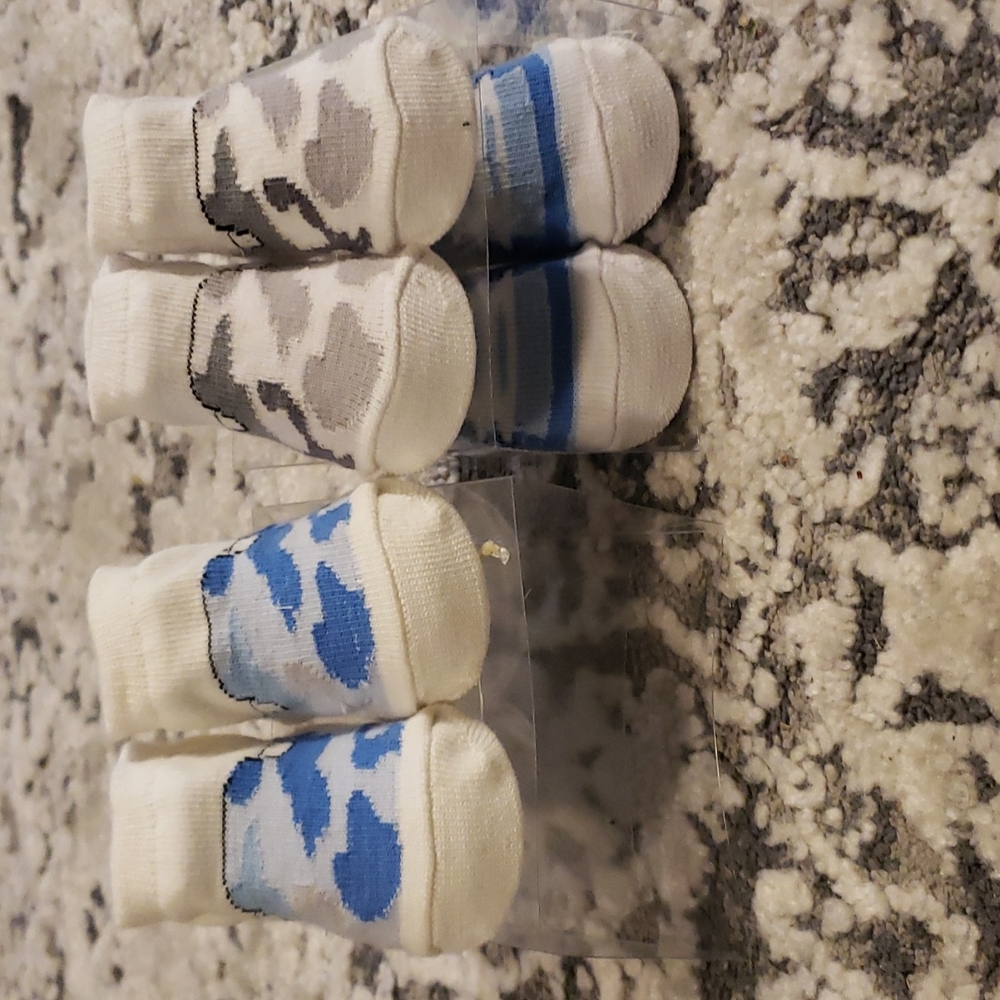 Newborn bundle - Picture 3 of 6